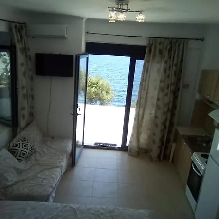 Holiday home ζωη στο κυμα- Life On The Wave *