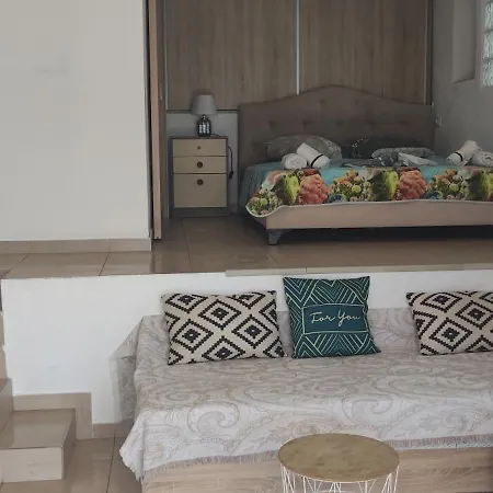 ζωη στο κυμα- Life On The Wave ネオス・マルマラス