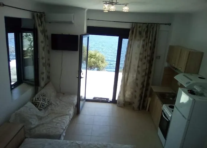 בית נופש ζωη στο κυμα- Life On The Wave *