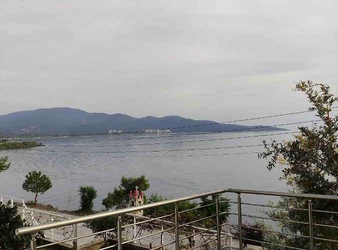 ζωη στο κυμα- Life On The Wave בית נופש נאוס מרמרס