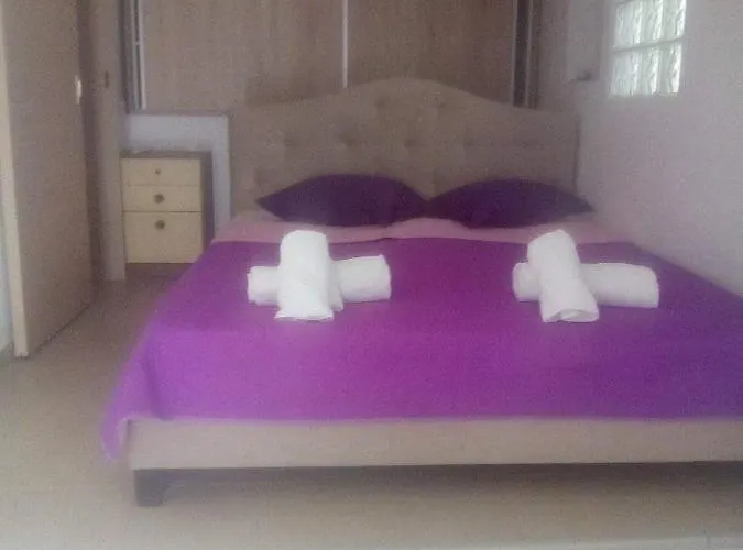 ζωη στο κυμα- Life On The Wave נאוס מרמרס