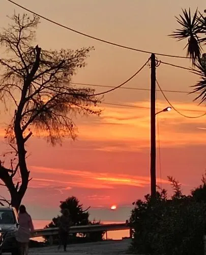 בית נופש ζωη στο κυμα- Life On The Wave