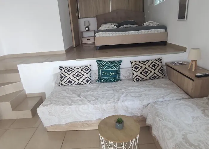 ζωη στο κυμα- Life On The Wave * נאוס מרמרס