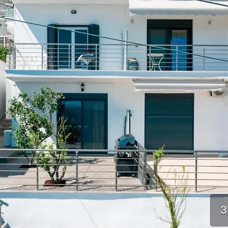 ζωη στο κυμα- Life On The Wave Feriehus *