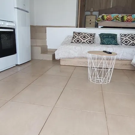 ζωη στο κυμα- Life On The Wave * Neos Marmaras